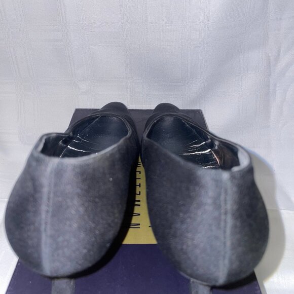 Stuart Weitzman Cornich Peau de Soie; Black Satin; Pointed Toe Pump; 9 AA - Picture 4 of 5